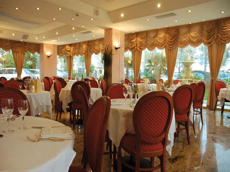 Hotel Nettuno Cervia Esterno foto