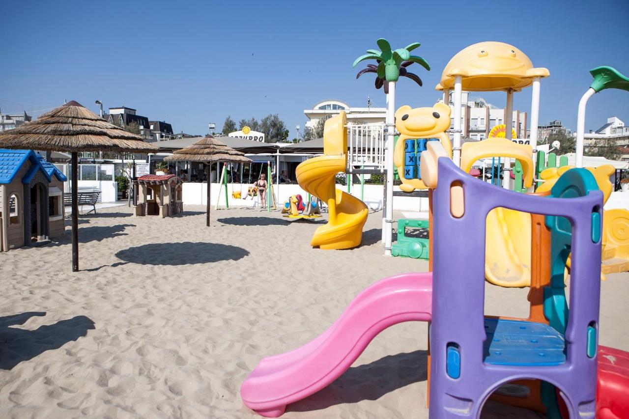 Hotel Nettuno Cervia Esterno foto