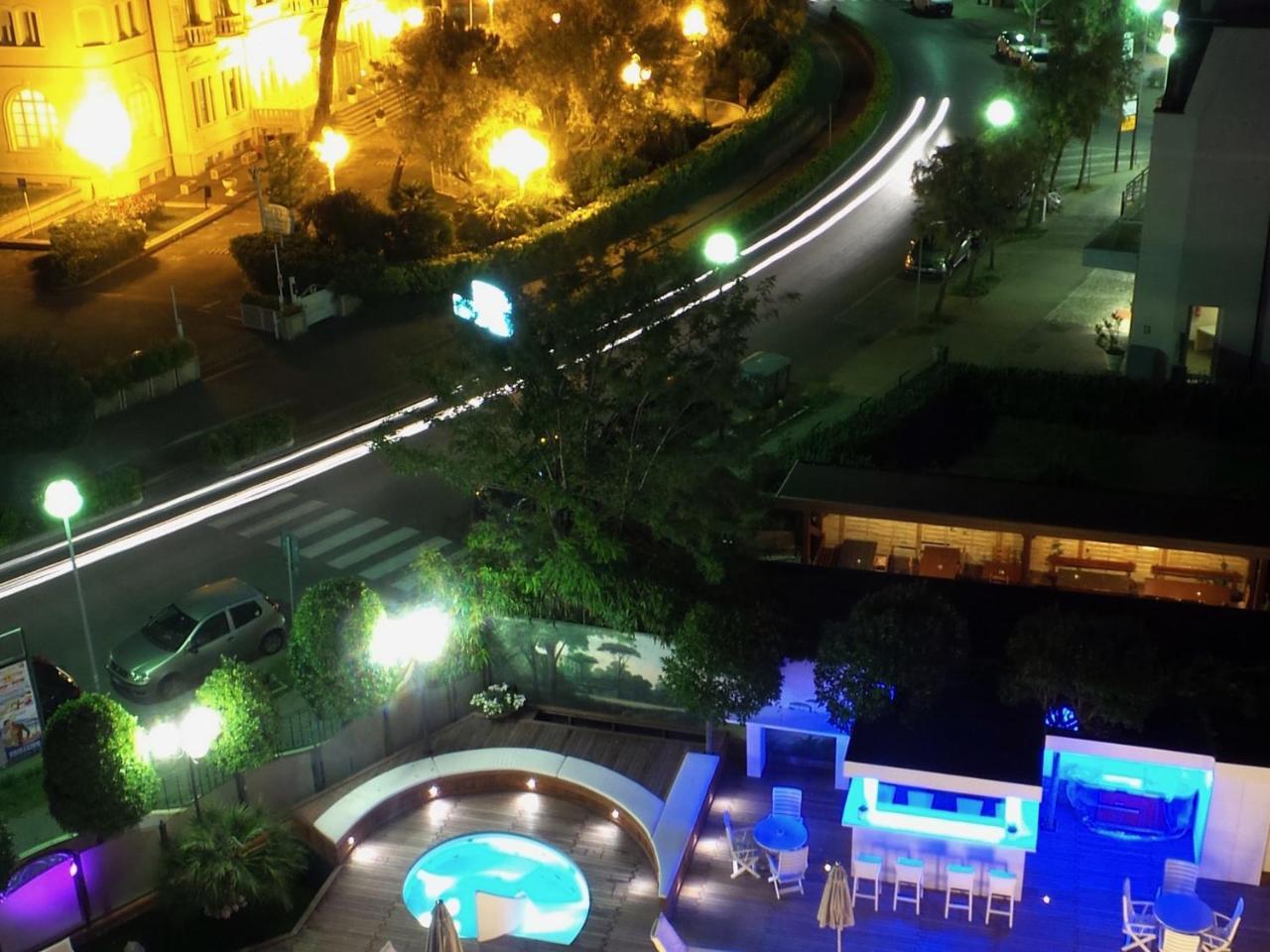 Hotel Nettuno Cervia Esterno foto