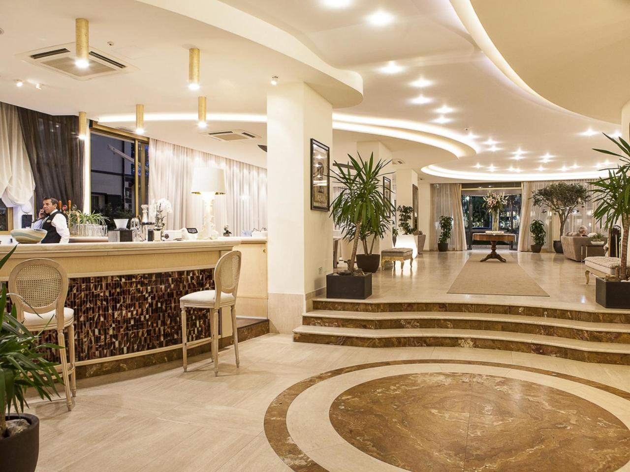 Hotel Nettuno Cervia Esterno foto